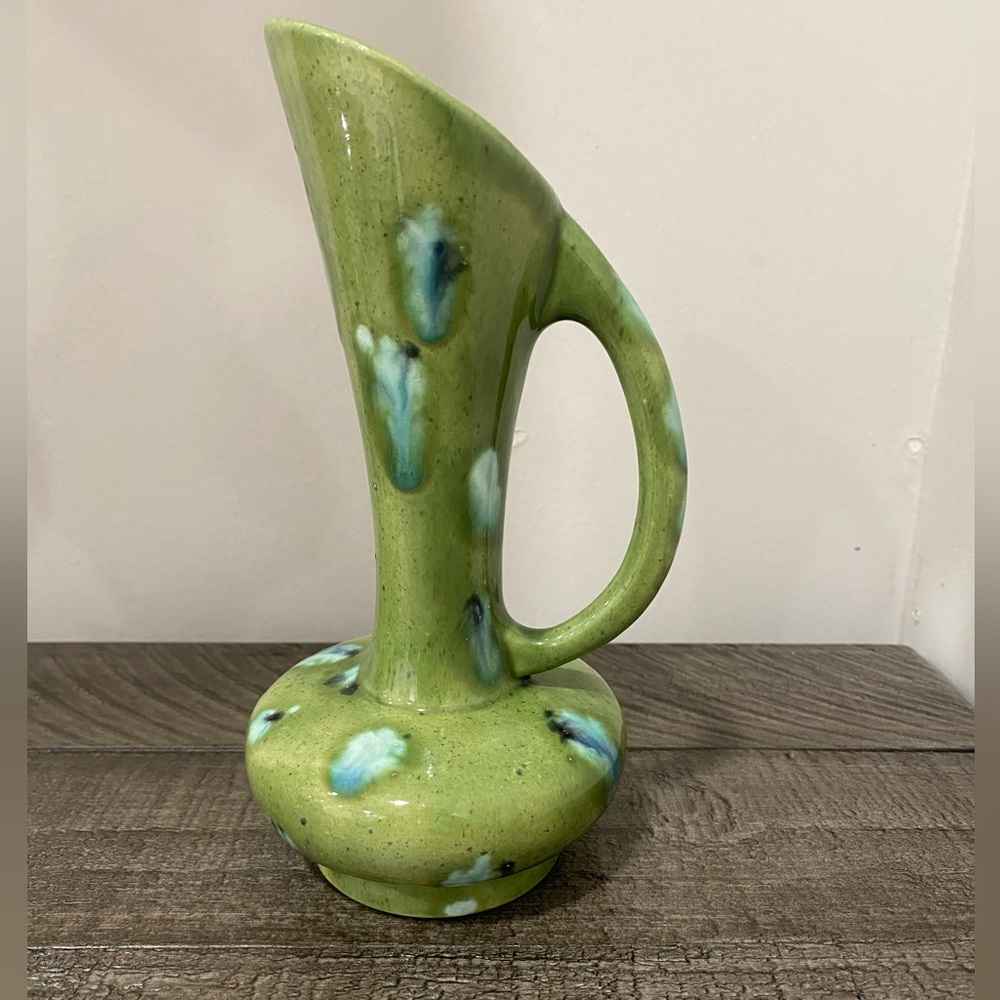 MCM Green Ceramic Vase with Blue Accents - Picture 3 of 4